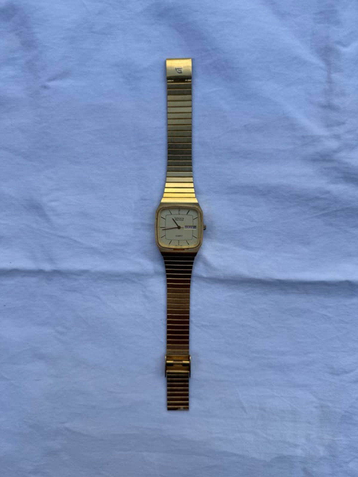 Vintage Gruen Watch Womens Gold Tone Date 1970s See Description