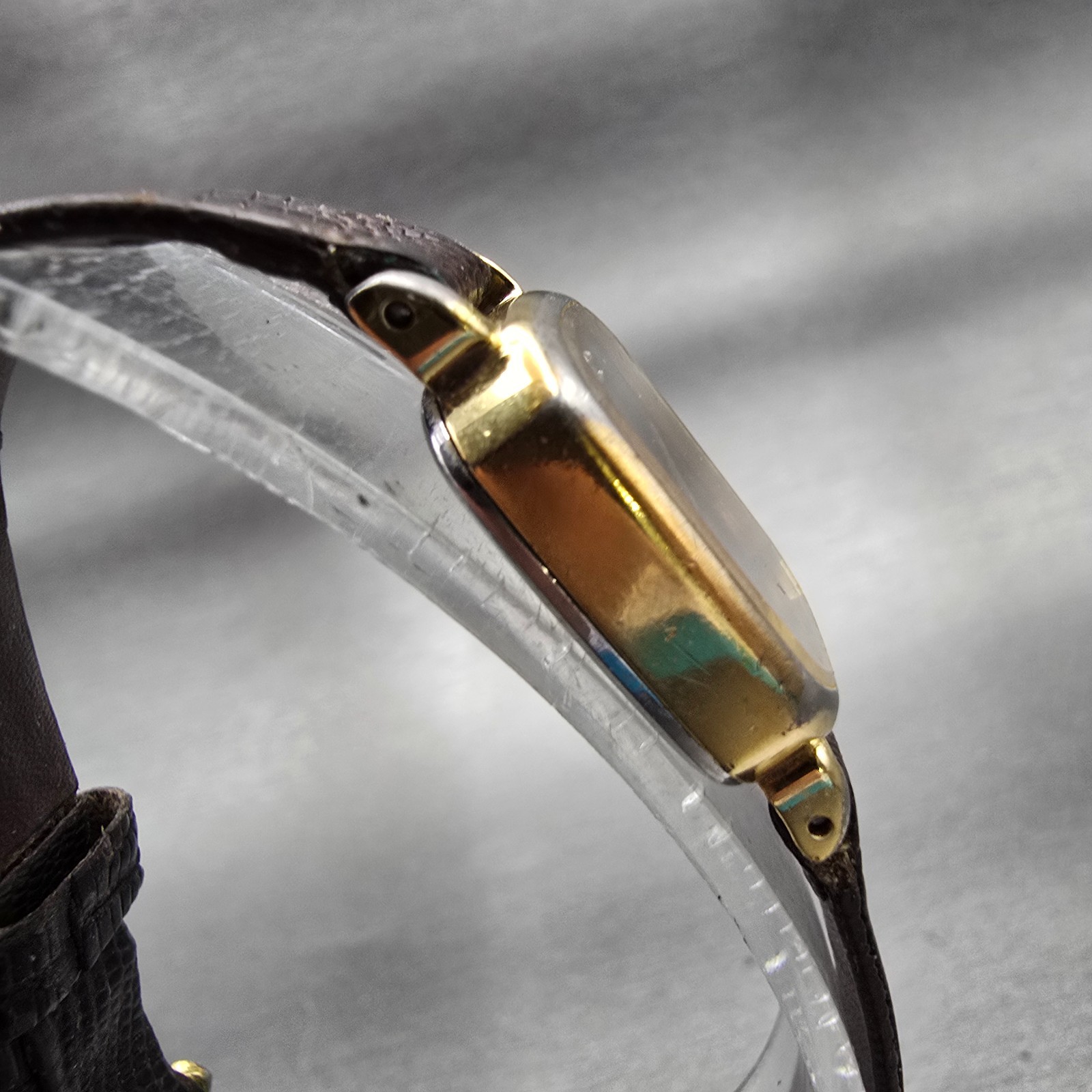 Seiko Watch Women 16mm Brown Dial Gold Tone Rectangle 1400-5309 New Battery VTG