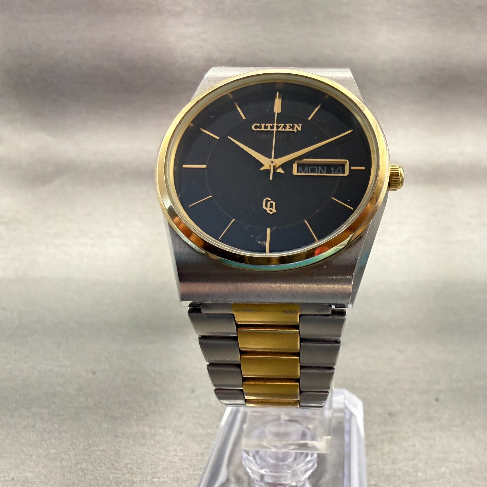 Citizen CQ Watch Men 34mm Black Dial Two Tone Daydate Round 6101-115588 New Batt