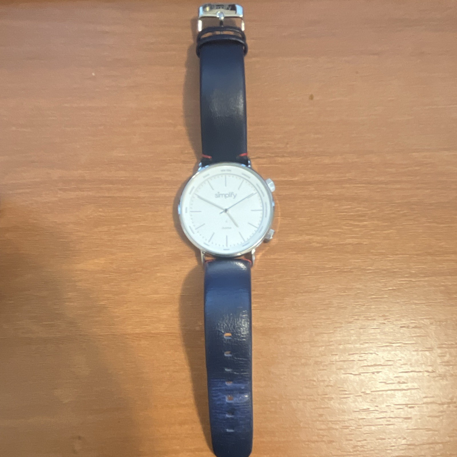 Simplify Quartz Analog Dress Watch White Dial Blue Leather Strap 30m 3 ATM
