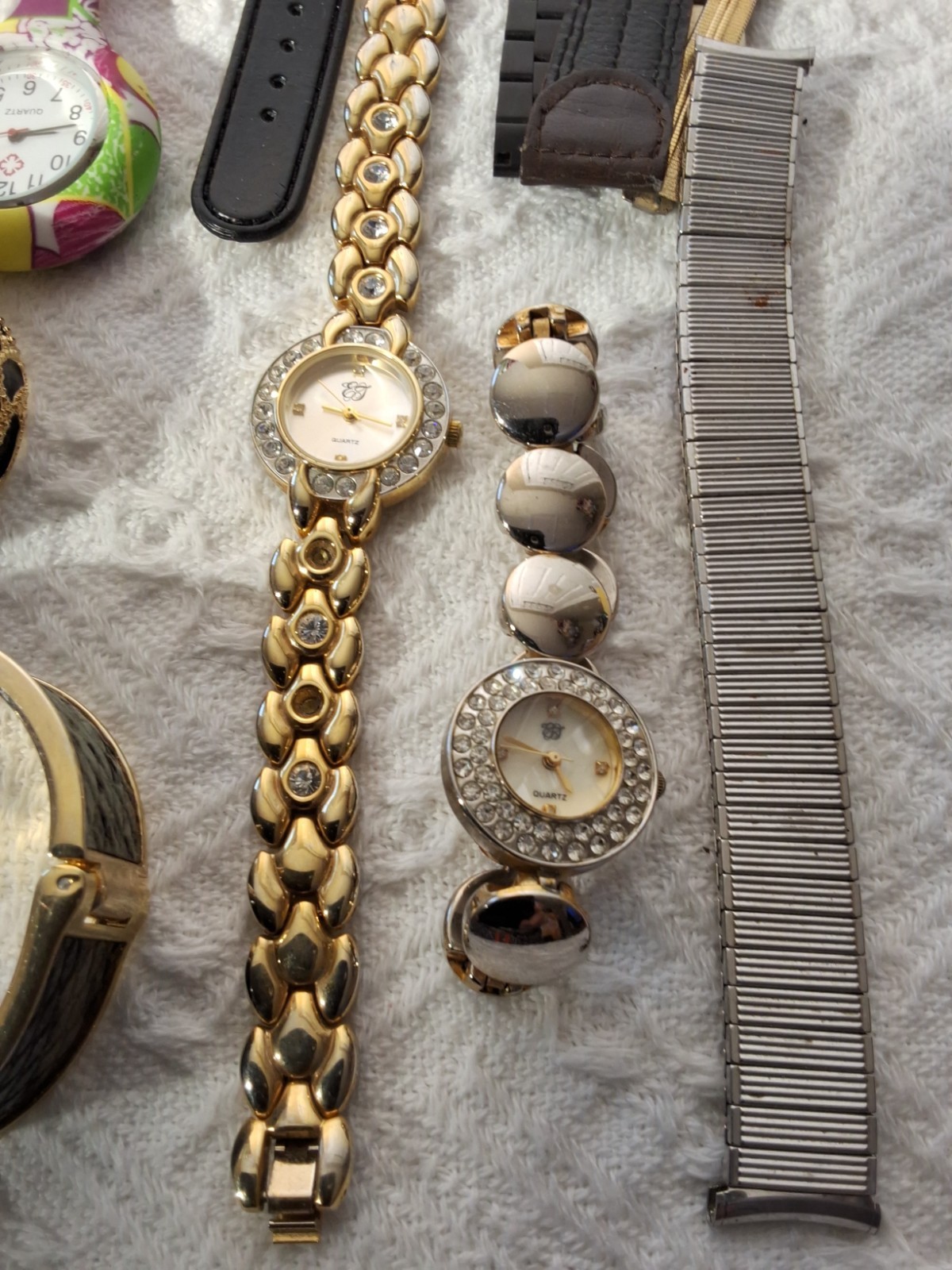 Watch Lot Untested 18 Count + Extra Bands, Over 2 LBs See Description