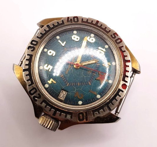 LEGENDARY RUSSIAN VINTAGE MENS WATCH VOSTOK KOMANDIRSKIYe MECHANICAL WORKING RAR