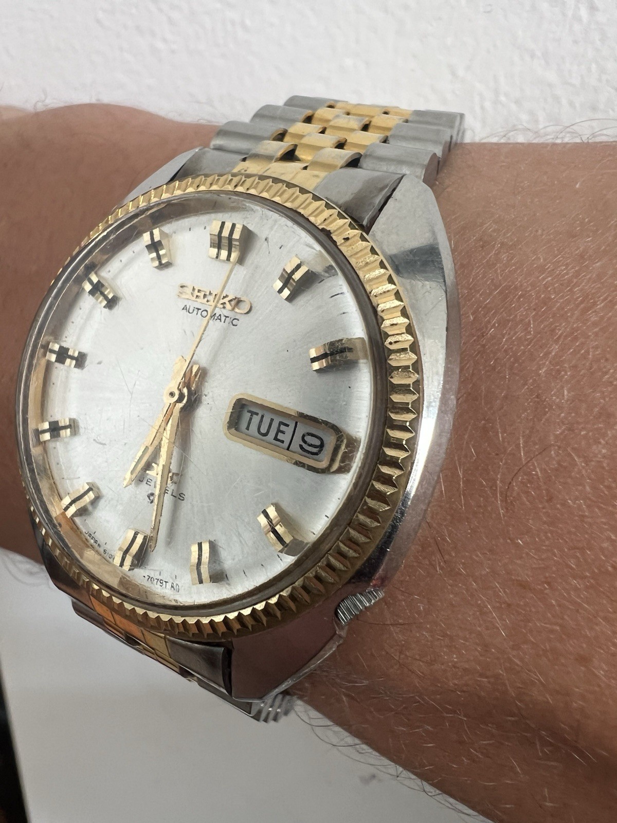 Vintage 1971 Seiko DX Automatic Day Date 6106-7047 Two Tone Jubilee Running