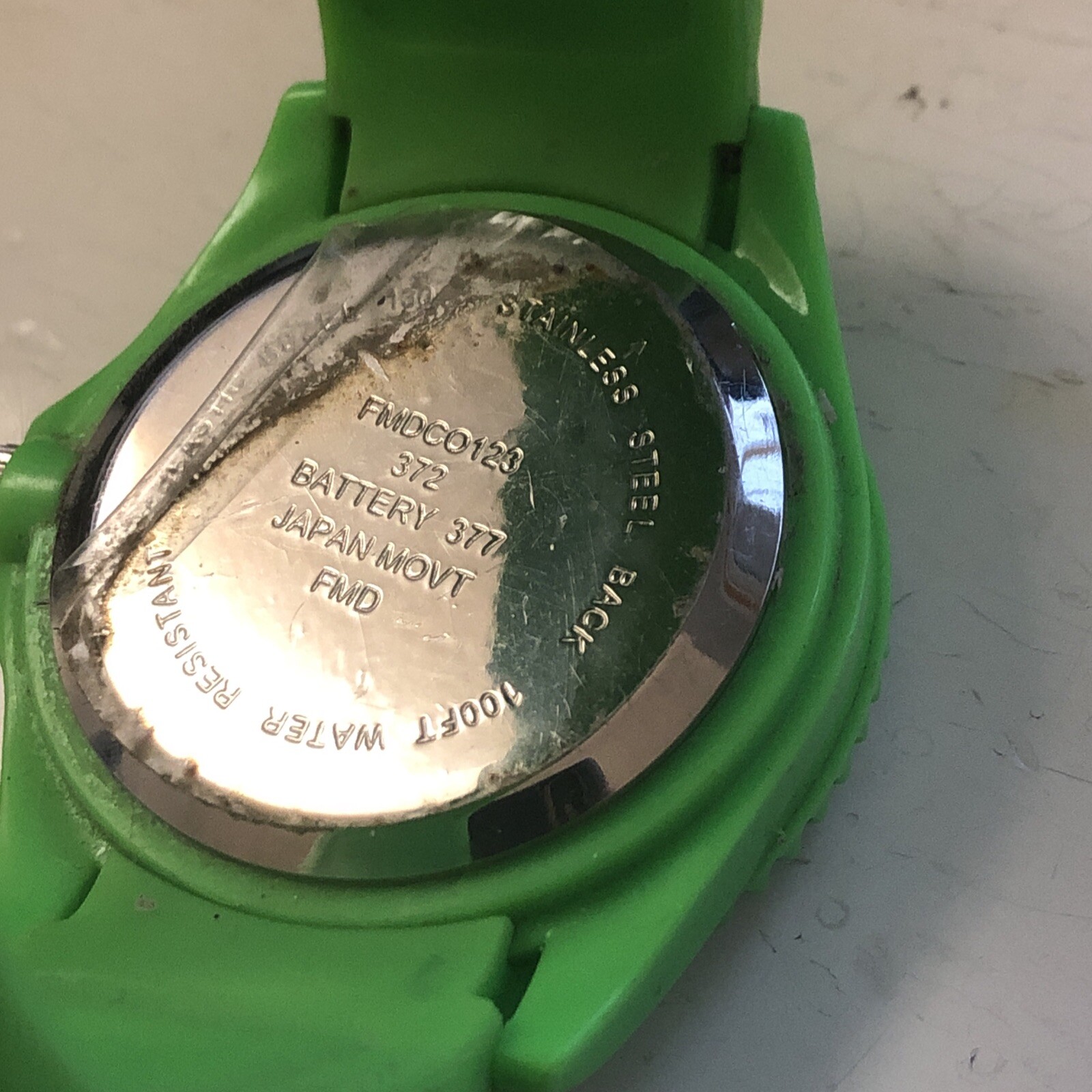 Green Dive Style Watch NEW BATTERY