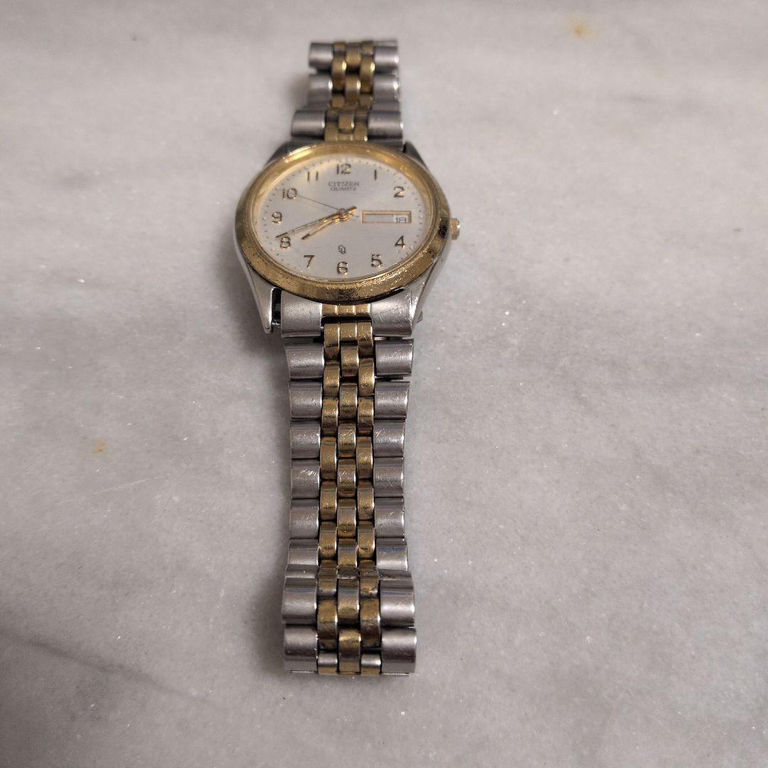 CITIZEN QUARTZ men’s watch, two-tone color. Working condition!