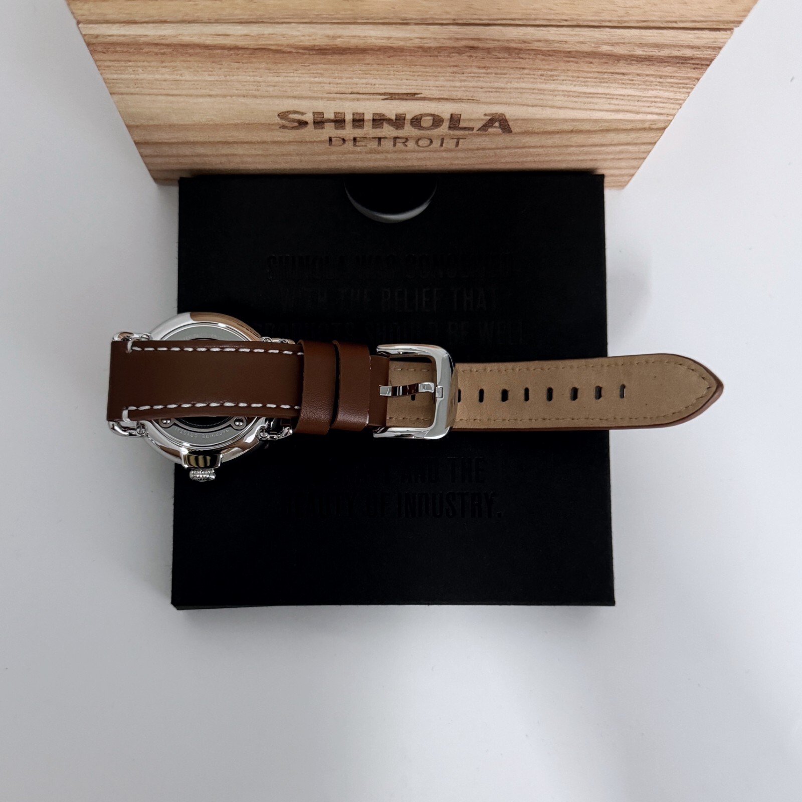Shinola The Runwell Cream Dial Tan Leather Strap Chronograph Quartz Watchs 41mm
