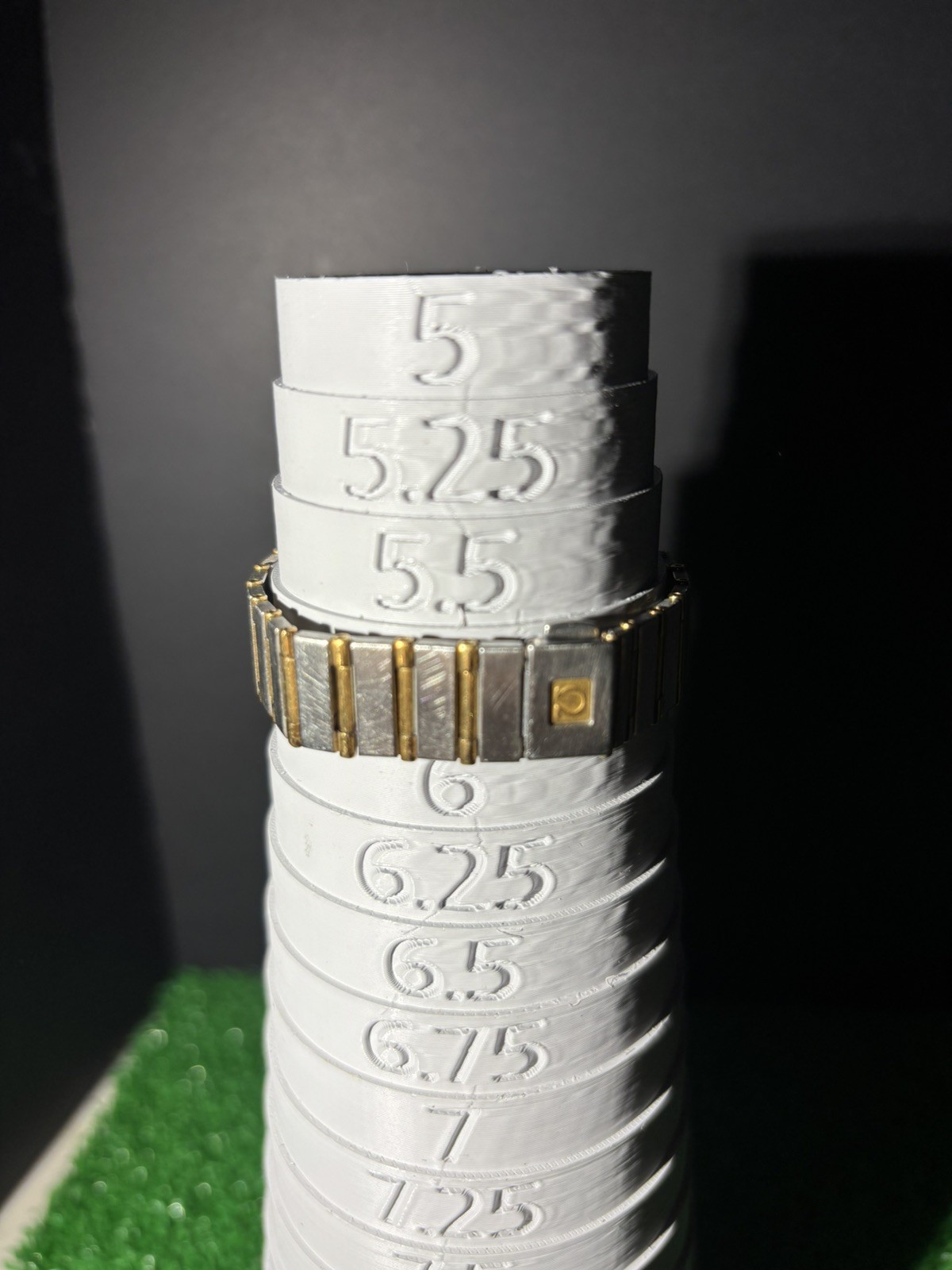 LADIES OMEGA CONSTELLATION WATCH 18 K GOLD AND STAINLESS STEEL