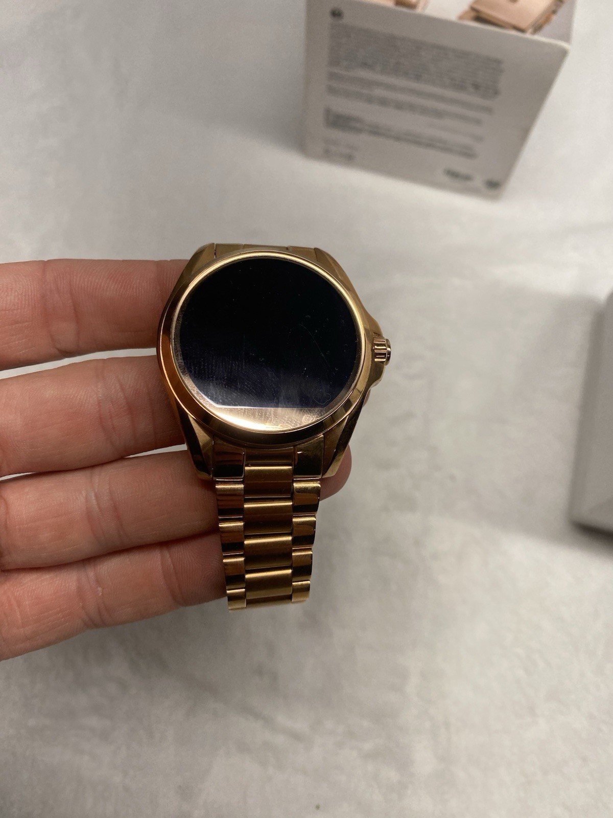 Michael Kors MKT5001 Smartwatch Gold Women’s Quartz 42mm Used Needs Charger