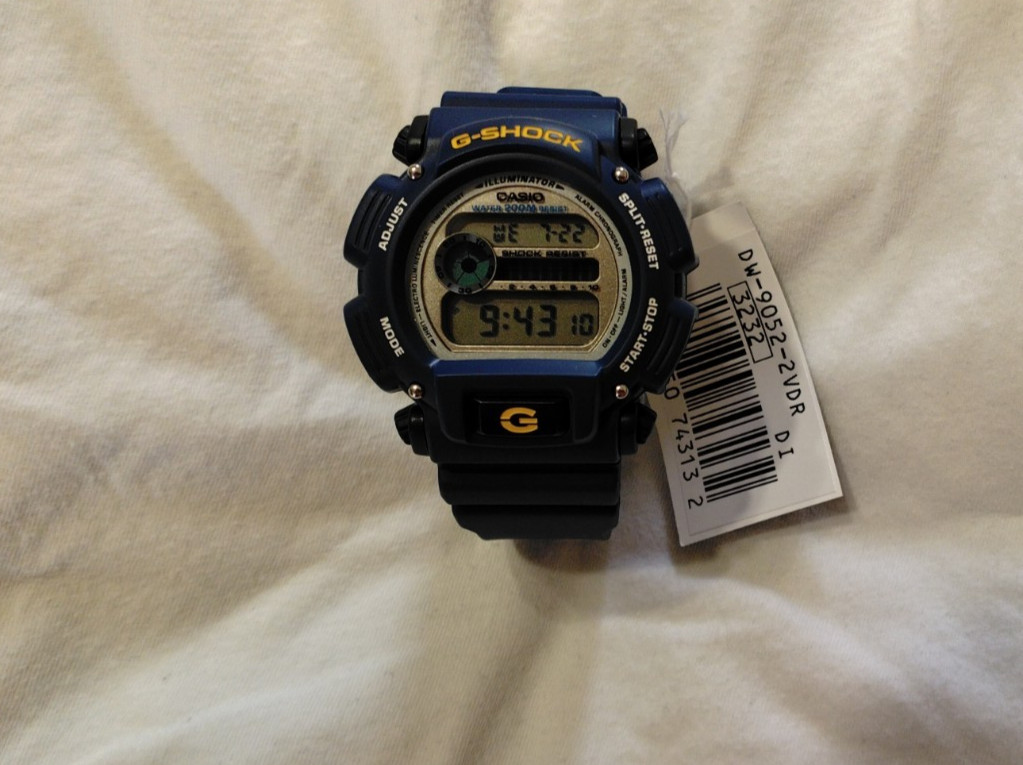 CASIO G SHOCK DW-9052-2VDR 3232 WATCH 2020