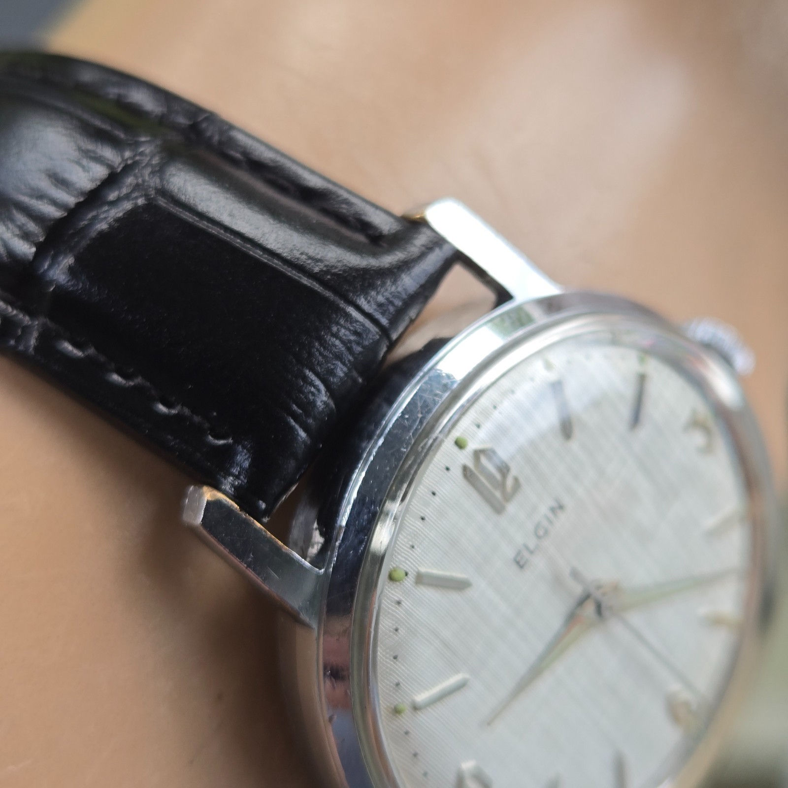 Vintage ELGIN men’s manual wind watch Linen dial Germany 1960s