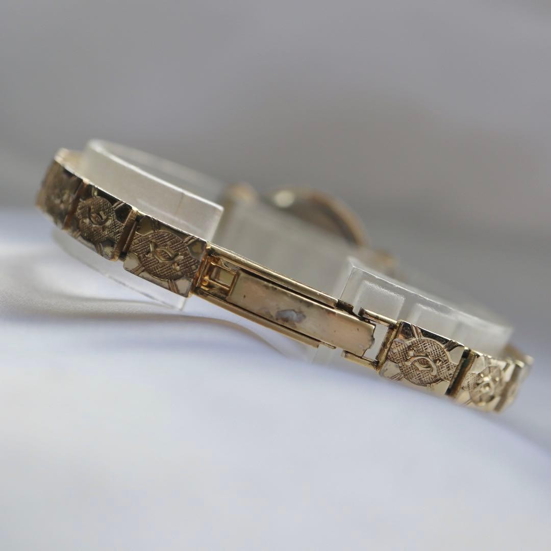 Seiko 1663 Gold Quartz Rubber Strap Ladies Watch Japan 071208