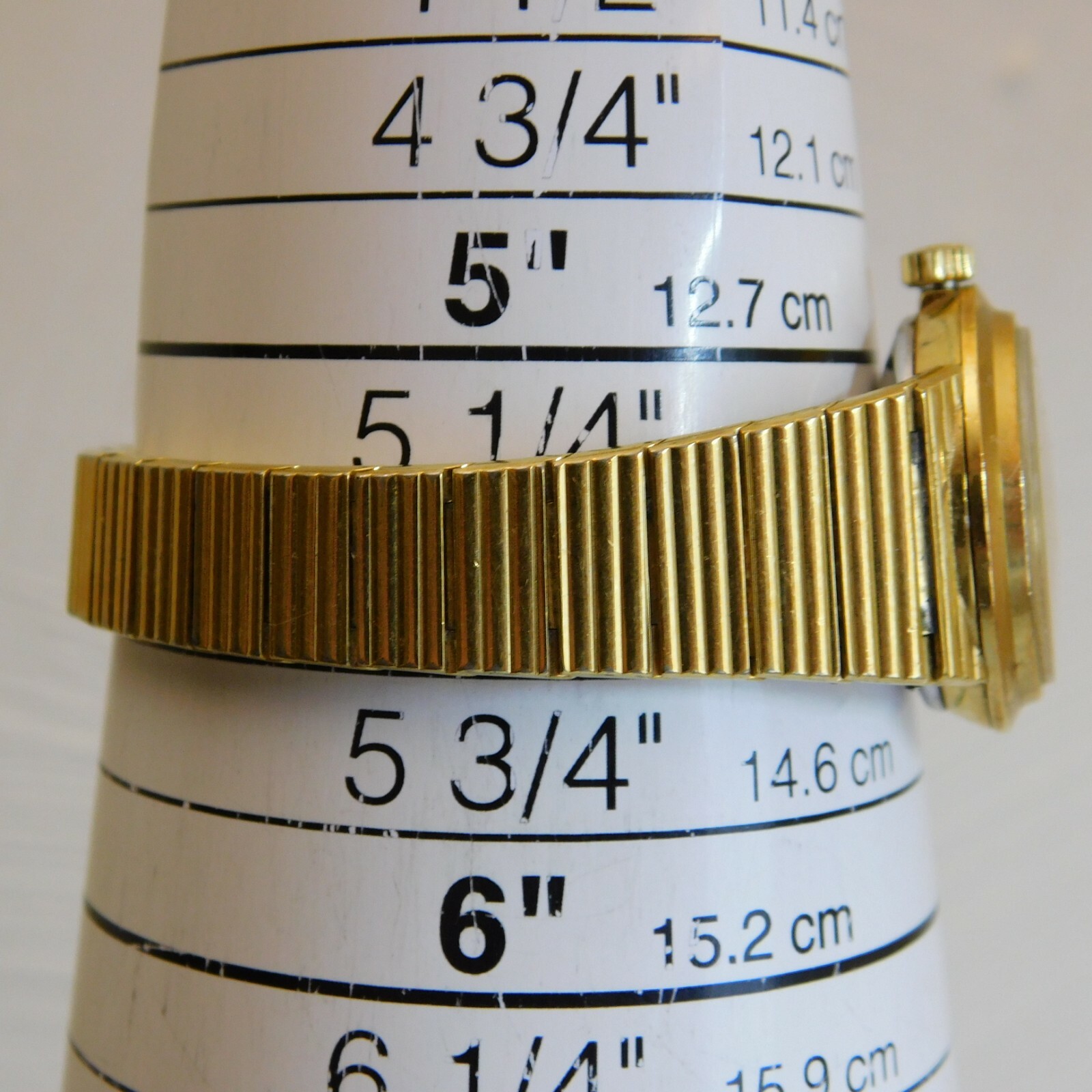 SANDOZ Swiss Made Gold Tone Wind-up Analog Women’s Watch Sz. 5 1/4″