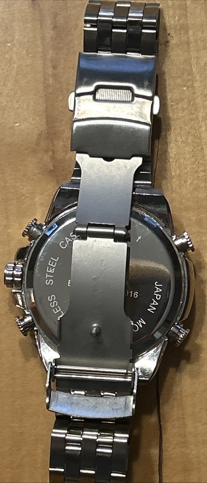 Men’s Silver/Blue/White Tachymeter Chronograph Folding Clasp Watch Needs Battery