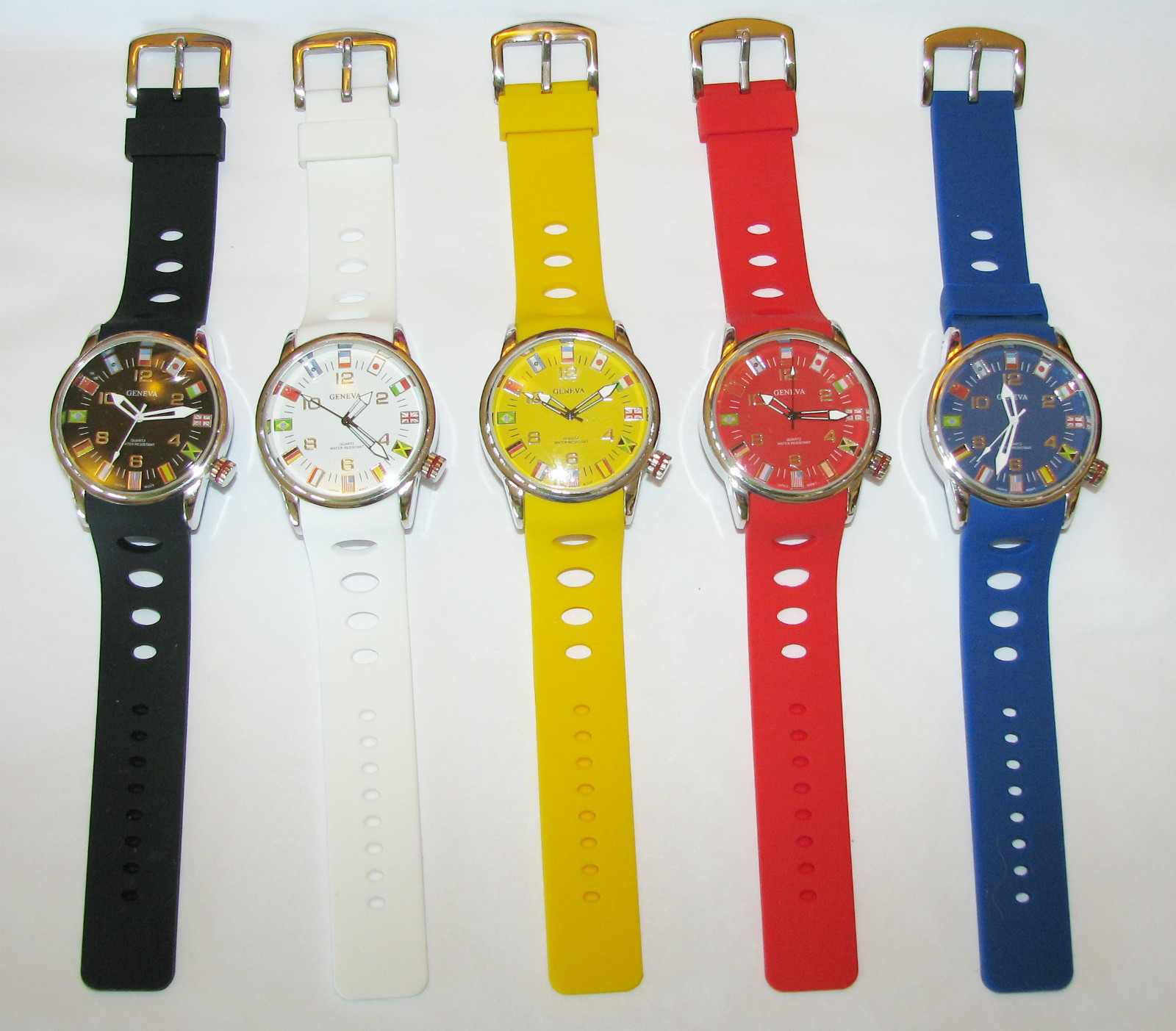 NEW GENEVA LARGE SILICONE INTERNATIONAL FLAGS BLACK,BLUE,WHITE,YELLOW,RED WATCH