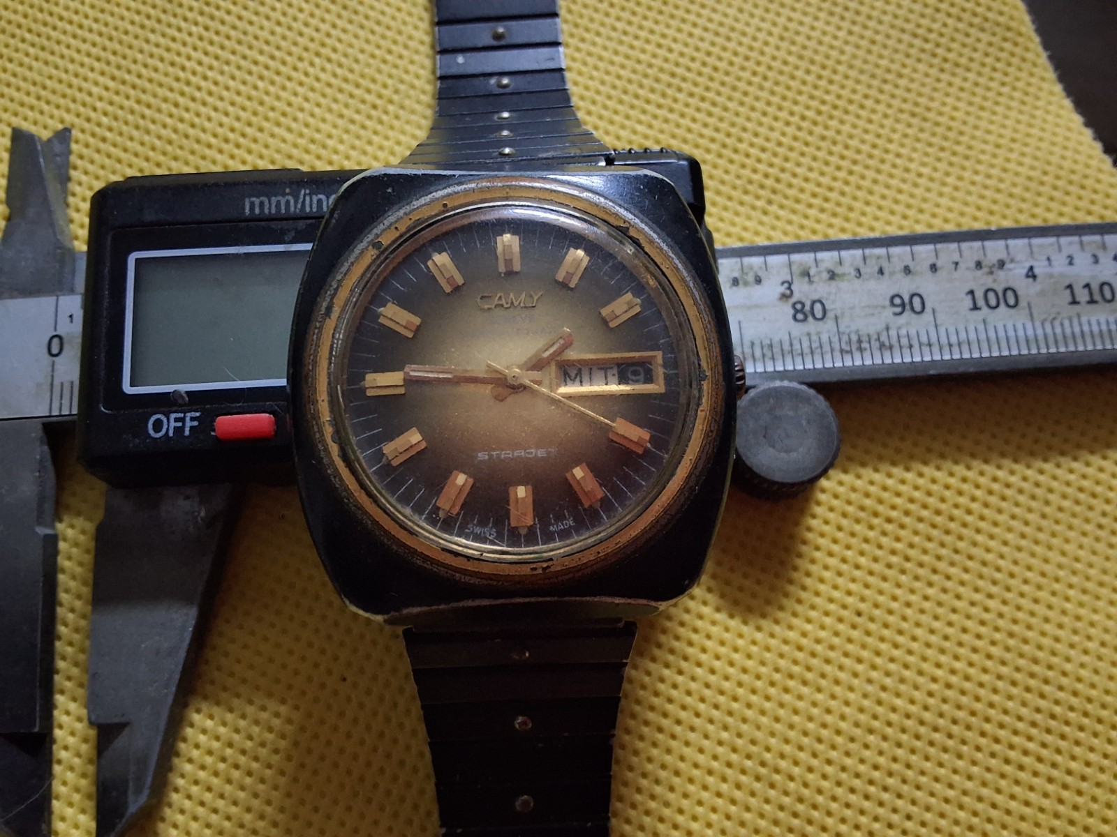 Vintage Camy Geneve Starjet Automatic 17 jewels Swiss Made Wrist Watch 40 mm.