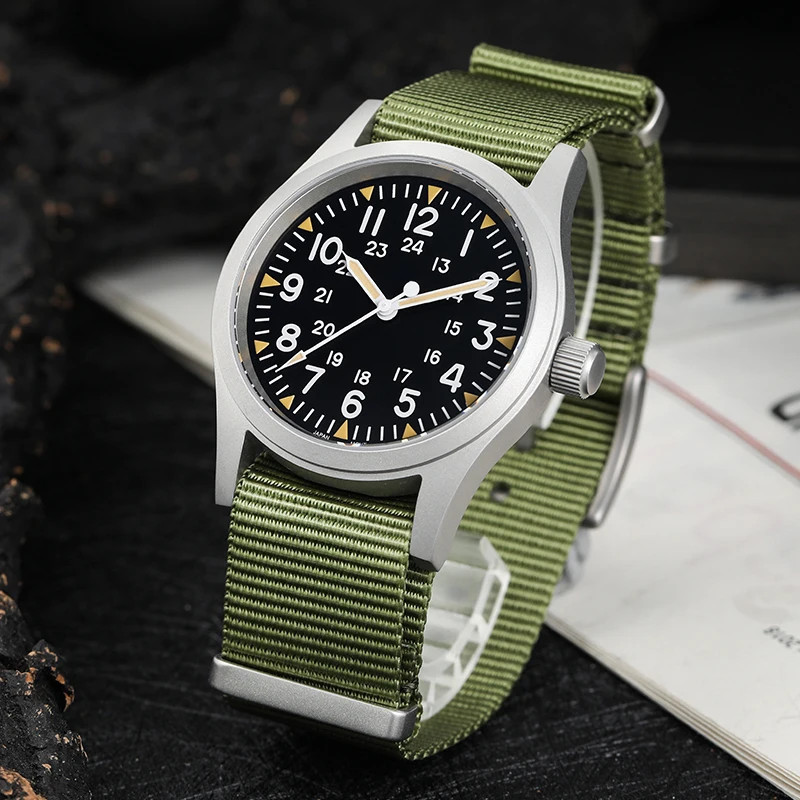 Militado ML05 Vintage Field Watch VH31 Sweep Second Sapphire Crystal 38mm