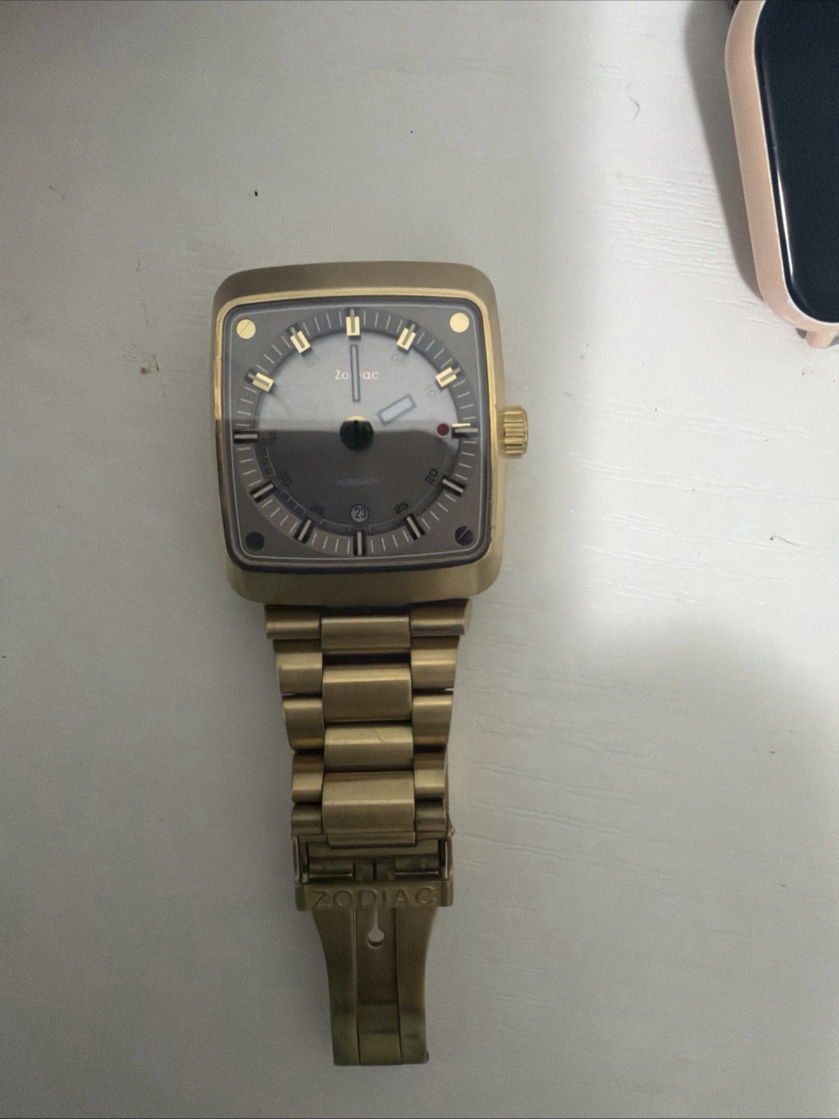 Zodiac Men’s Square Quartz Watch Date Gray Dial Gold Stainless Bracelet 100m