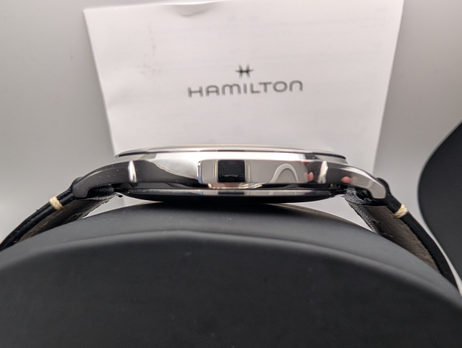 Hamilton Jazzmaster Beige Swiss Automatic Watch w/ Black Leather Strap – H385250