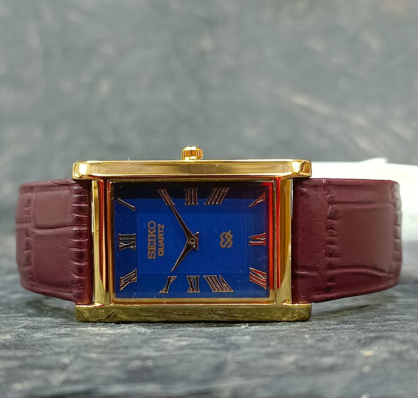 Vintage Seiko Quartz Tank Watch, Seiko Slim Blue Dial