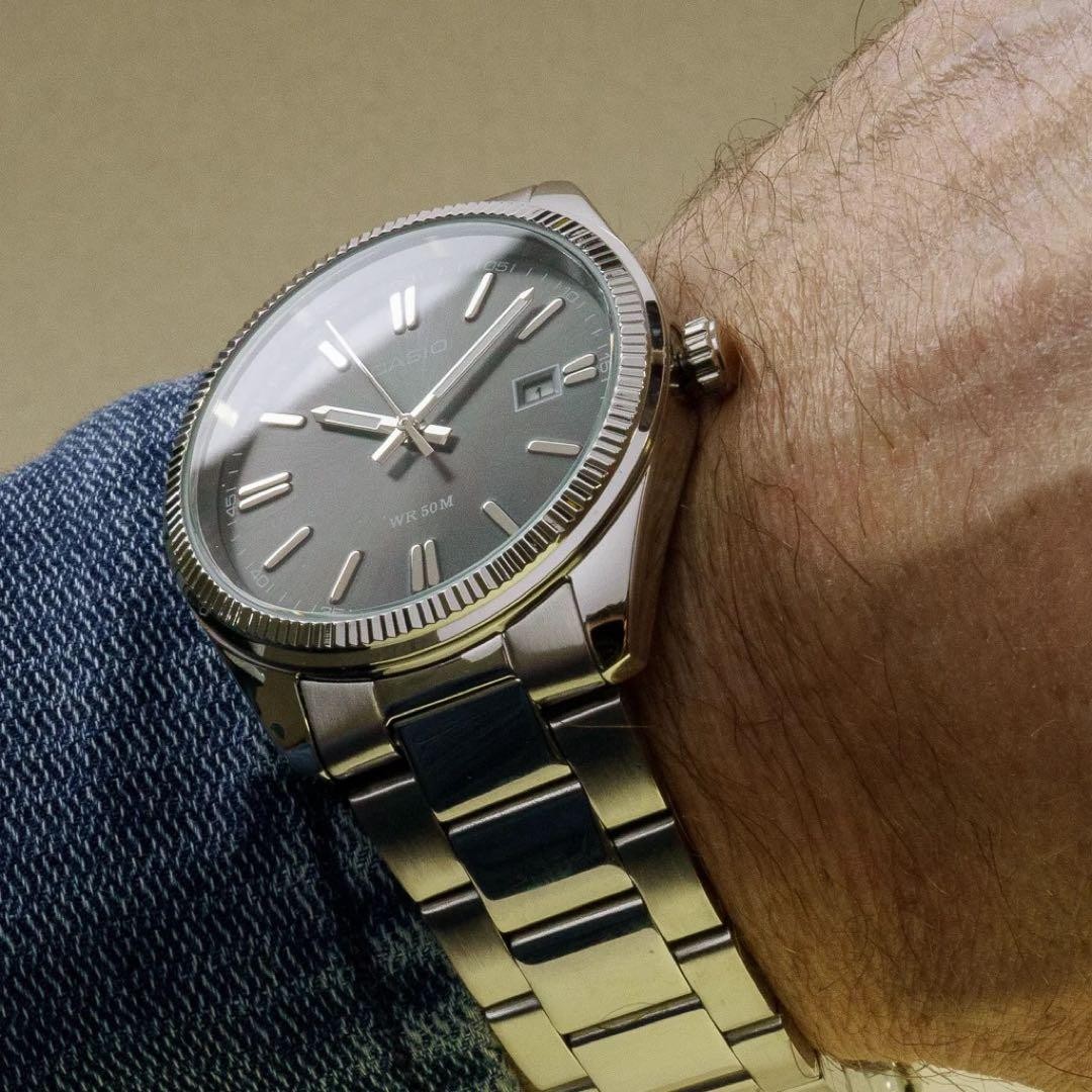 Casio Analog Watch, Brand New, Imported from Overseas, Stainless Steel, Simple D