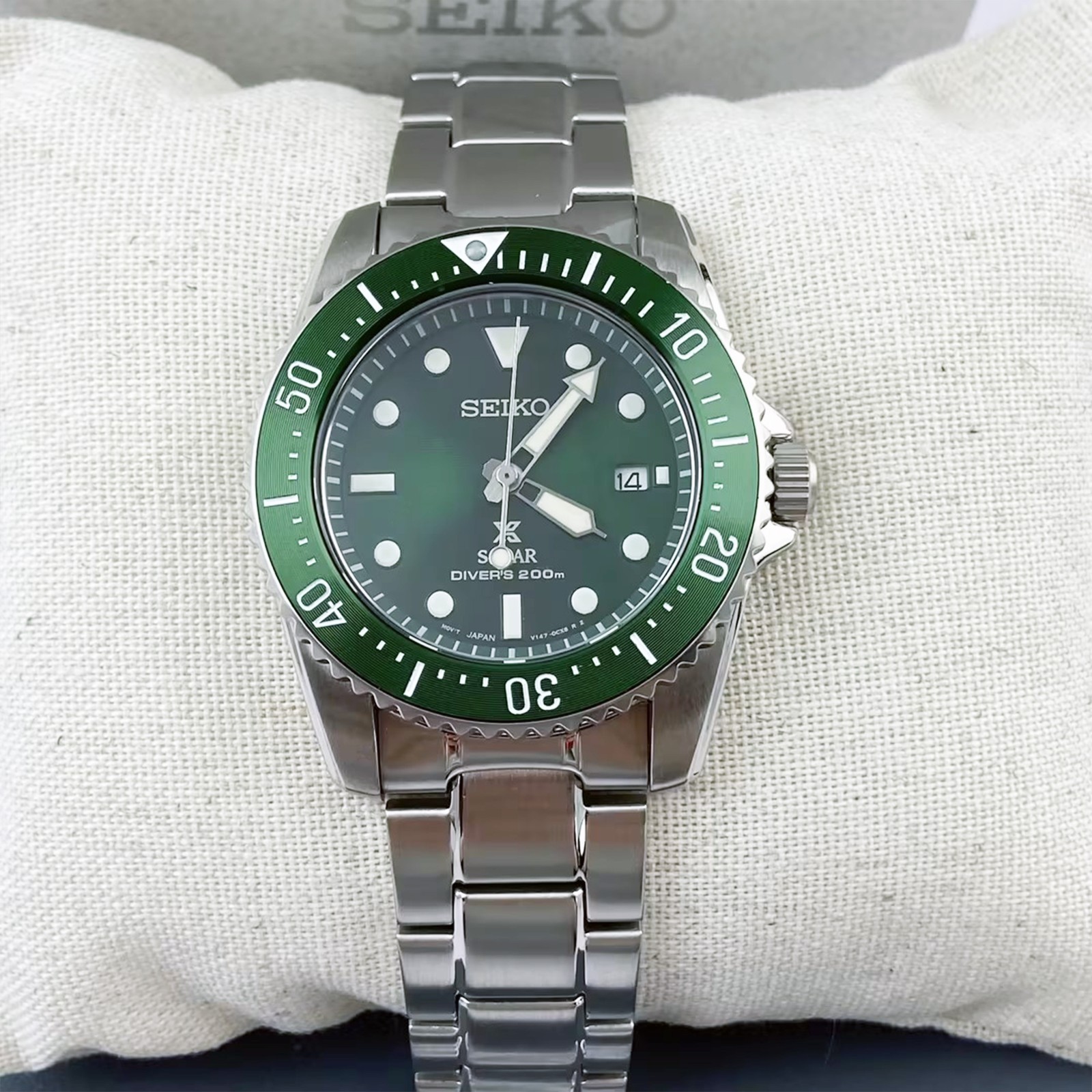 Seiko Prospex Sea Solar Power Green Dial Men Stainless Steel SNE583 Watch 38.5mm