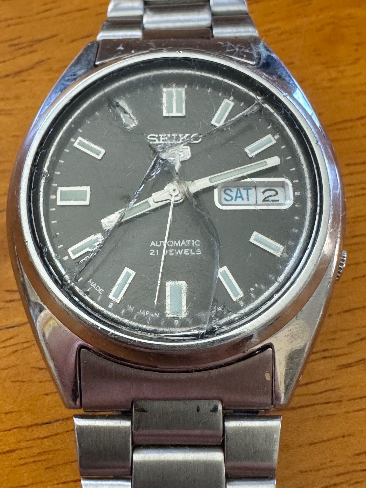 VINTAGE SEIKO 5 AUTOMATIC 7S26 0480 21 JEWELS BLACK DIAL WATCH- REPAIR/PARTS