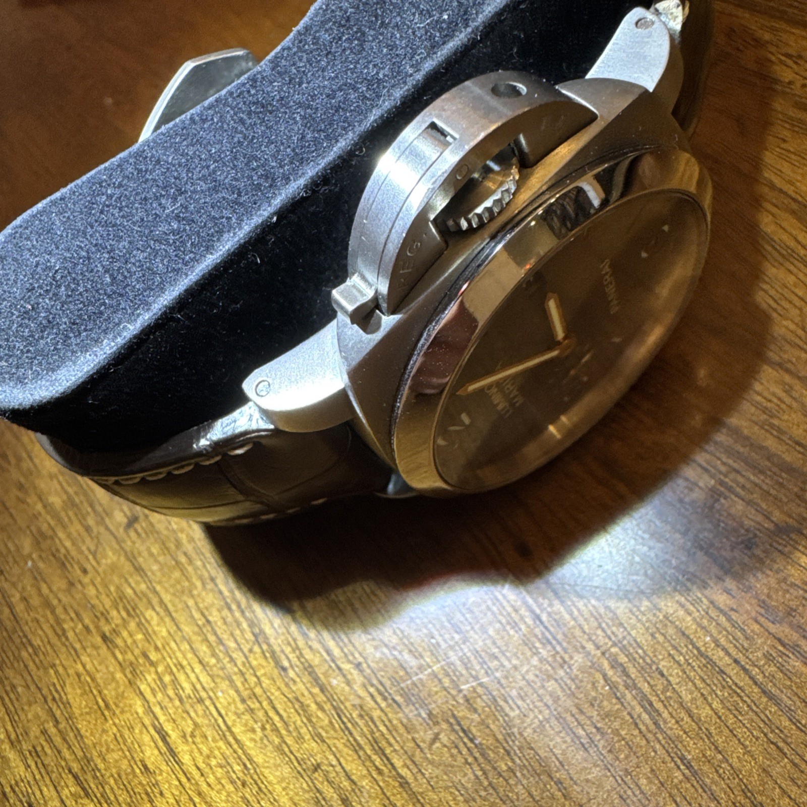 Panerai Luminor Marina 44mm Titanio Tobacco Brown PAM00351 Automatic Strap