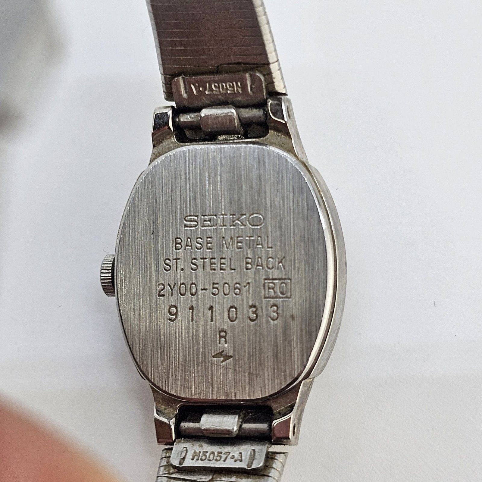 VTG 16MM SEIKO Women’s Watch Gray Dial Two Tone Bracelet 5″ Wrist New Battery