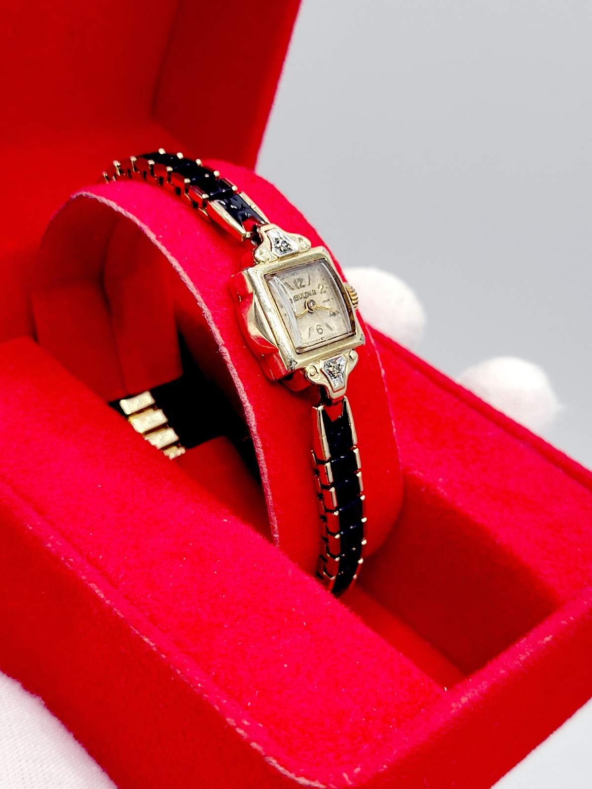 Bulova Ladies Diamond Watch 10K Gold Filled Art Deco Cocktail Vintage 1940 RUNS
