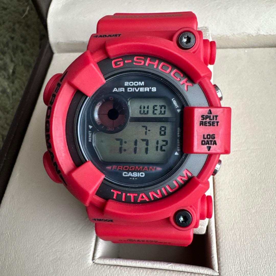 G-SHOCK DW-8200F-4JR FROGMAN