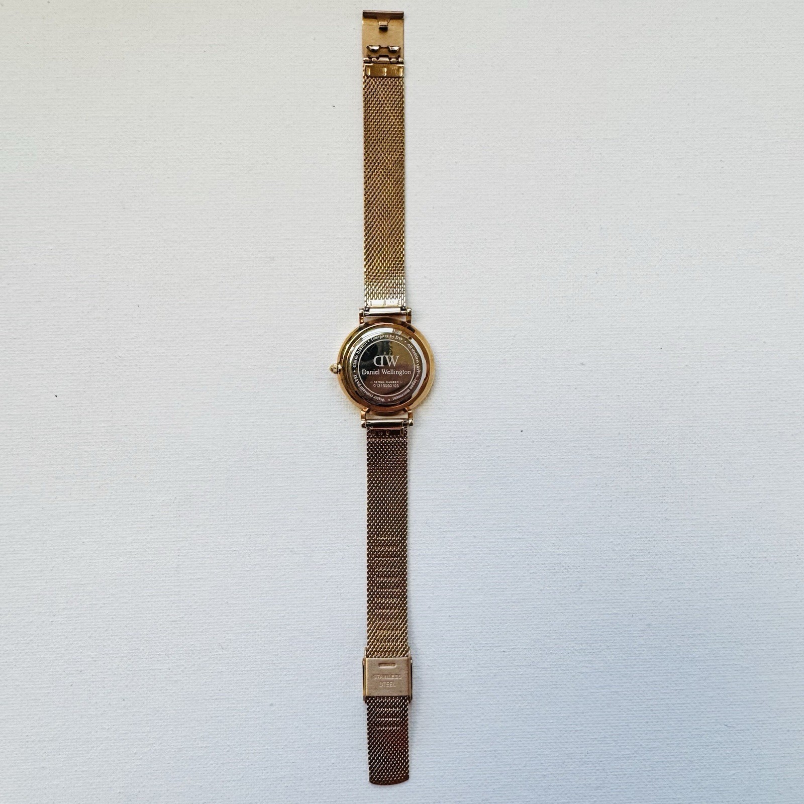 Daniel Wellington Petite Melrose 28mm Women’s Rose Gold Mesh Black Dial B28R01