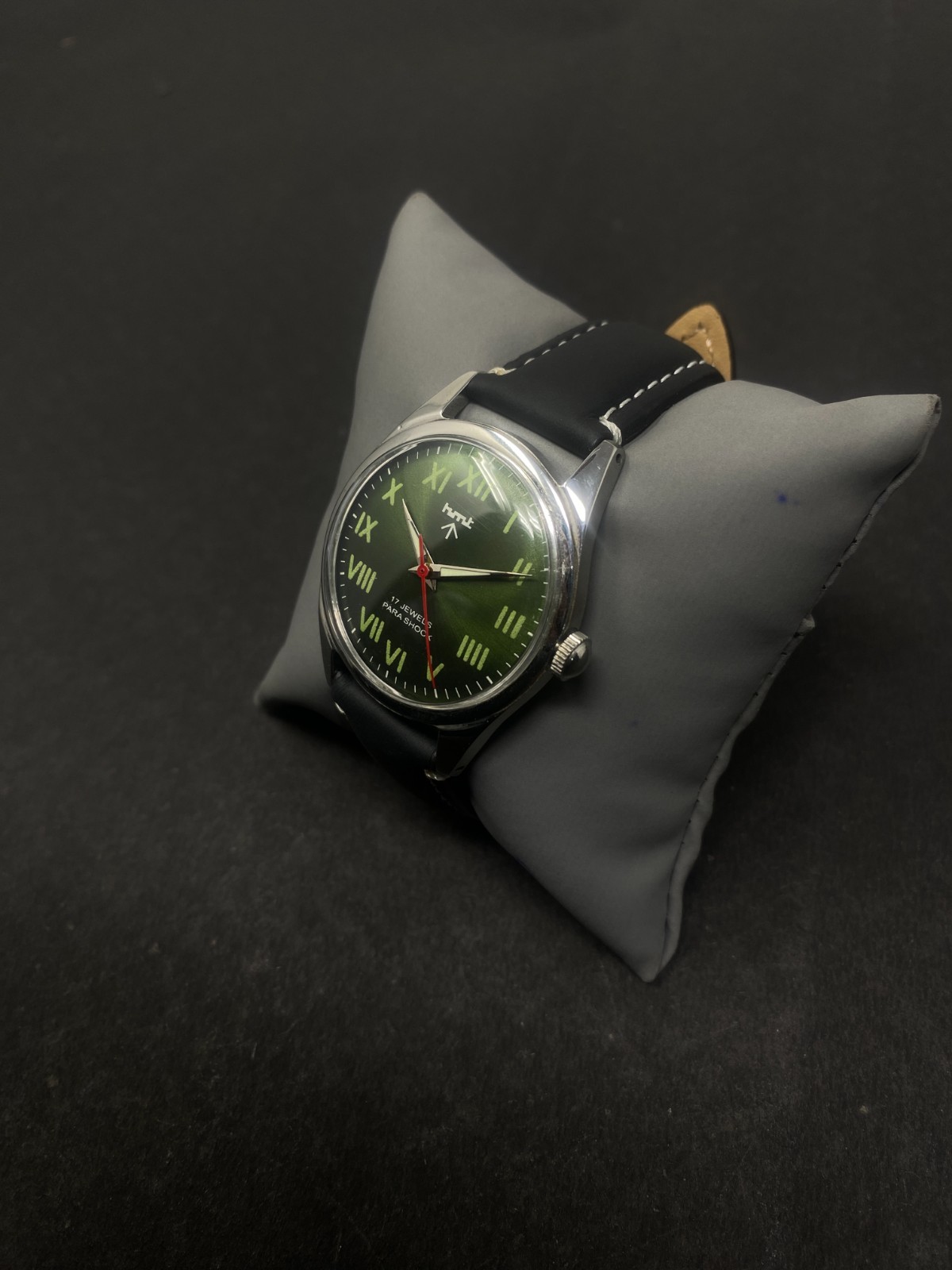 Vintage HMT 17 Jewels Mechanical Hand Winding Men’s Wrist Watch