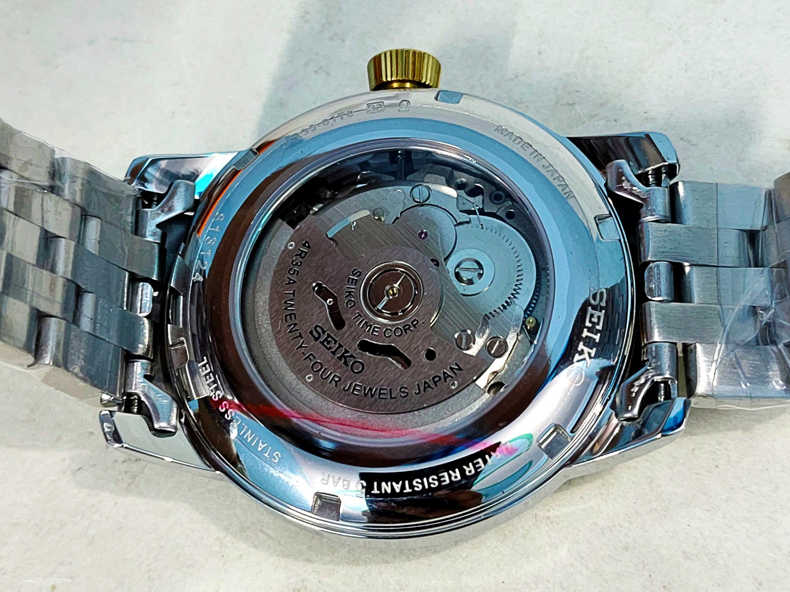 New SEIKO Presage Automatic 24-Jewels Men’s 4R35 Driven Japanese 44mm Wristwatch