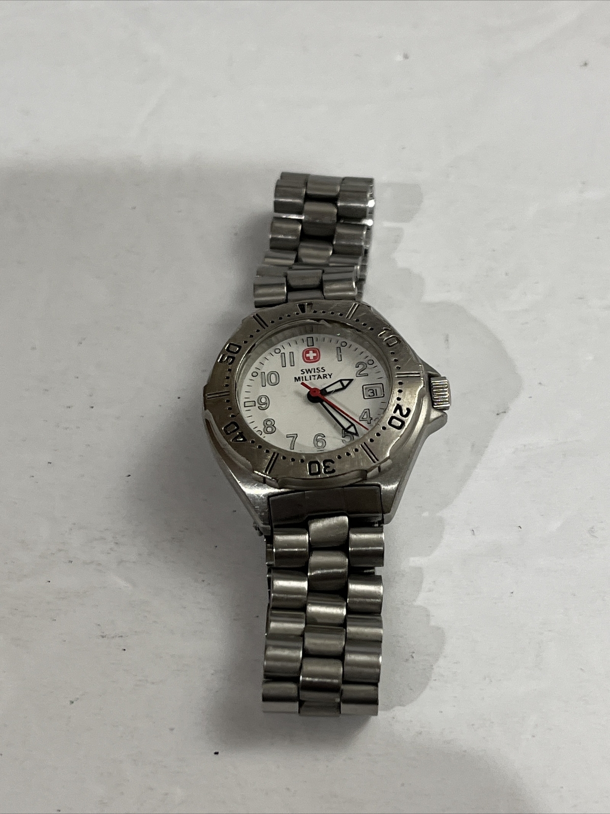 Wenger SWISS ARMY Military Ladies Watch 100 MTR Water Resident W/ New Battery!