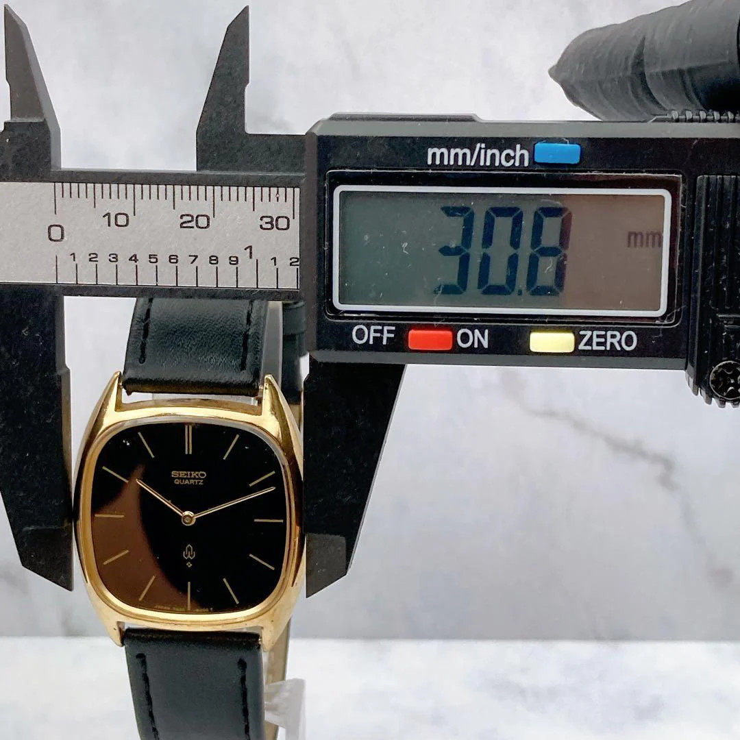 SEIKO Chariot 7820-5000 Gold Plated Square Gold Dial Quartz Watch