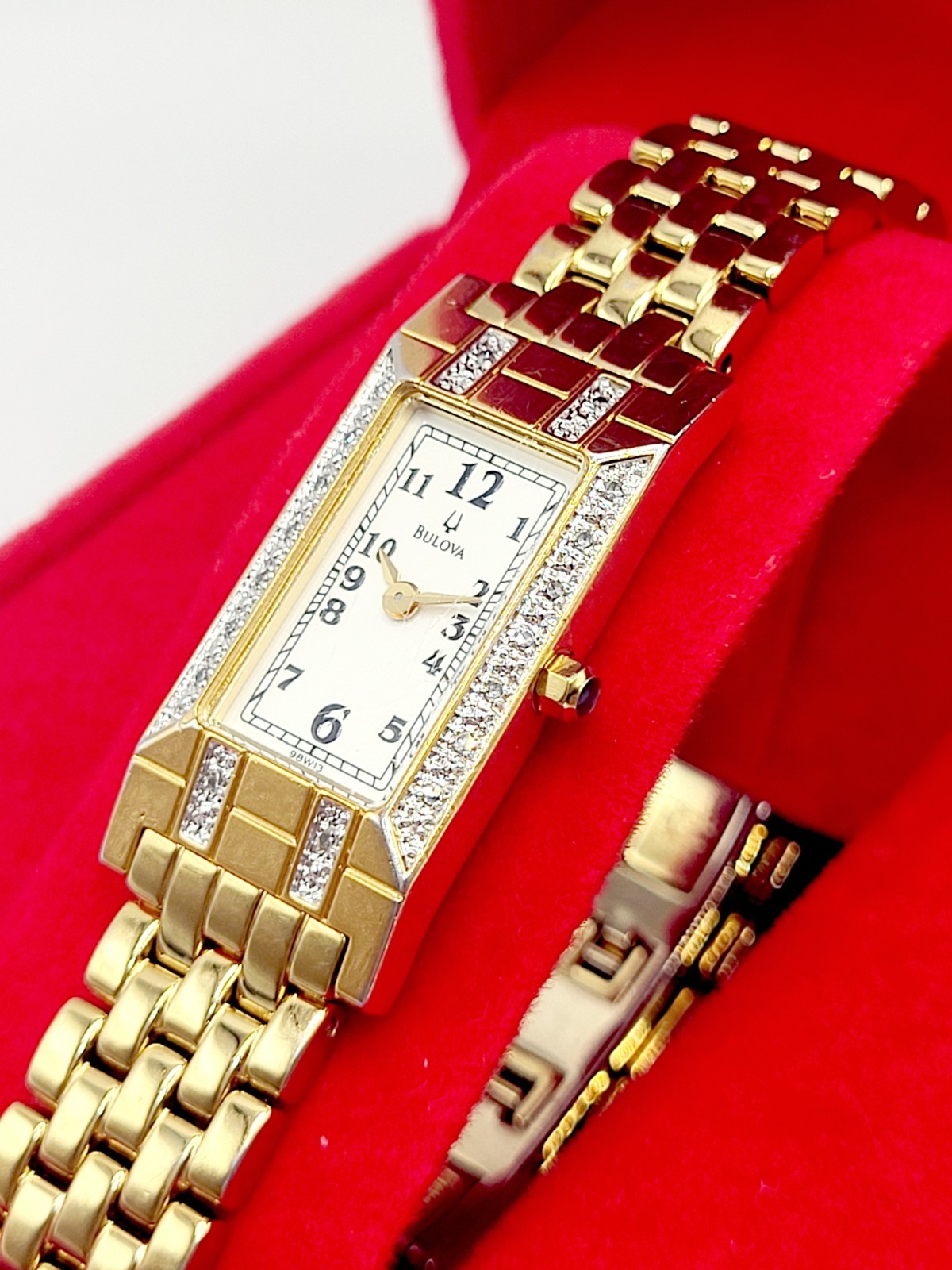 [N.MINT] 16mm Bulova Tank Diamond White Dial Gold Tone Women Watch