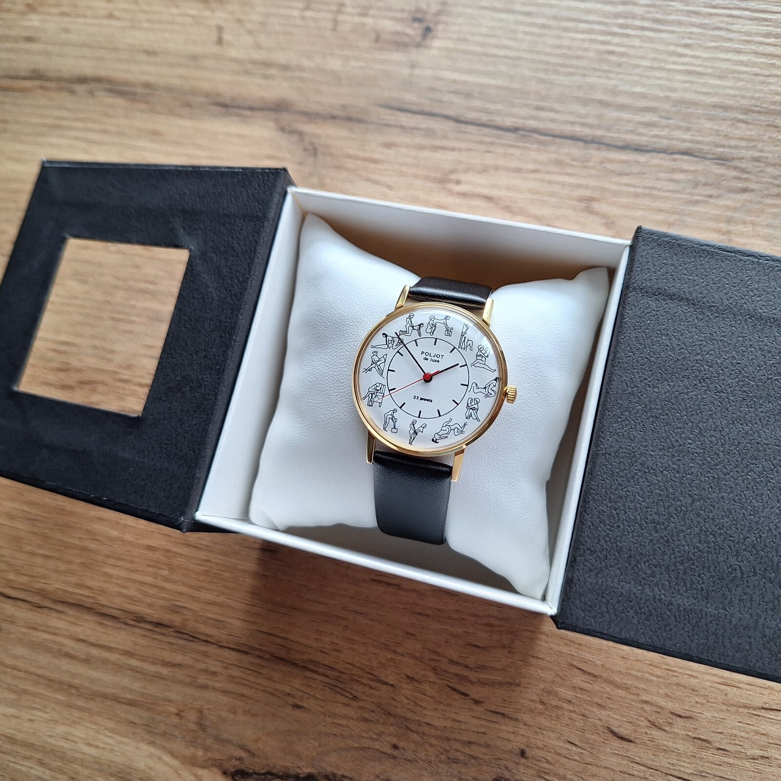 Rare Poljot KAMASUTRA watch 23 jewels slim white classic mechanical watch