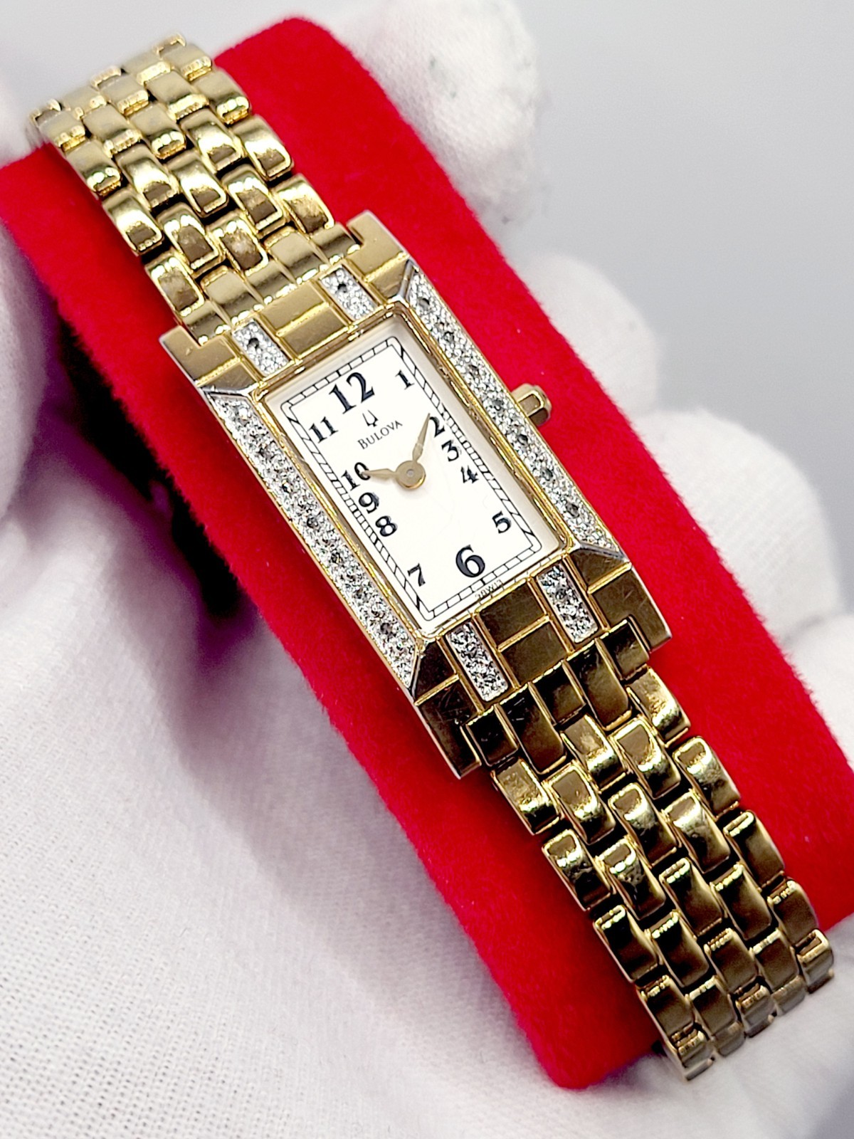 [N.MINT] 16mm Bulova Tank Diamond White Dial Gold Tone Women Watch