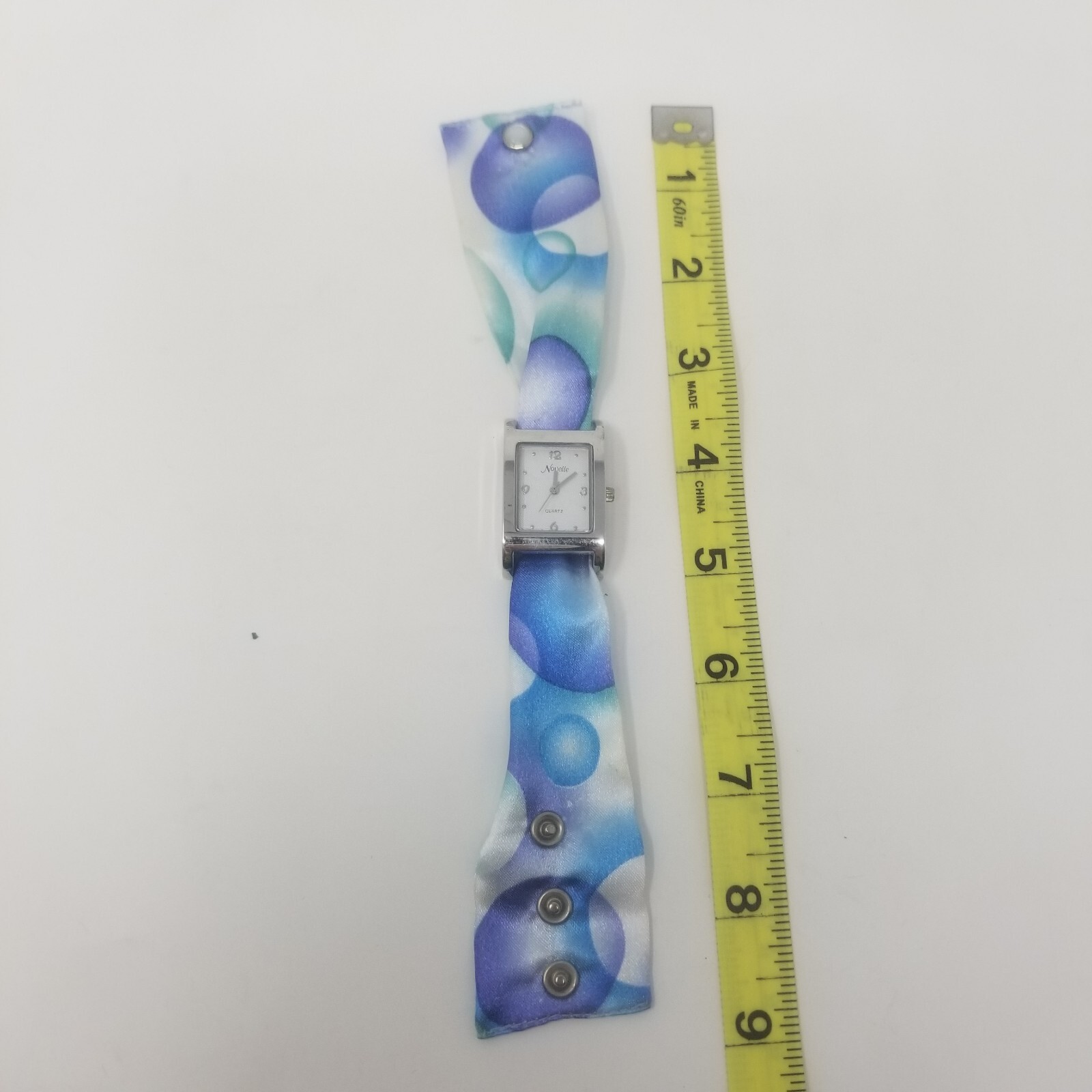 Novelle Blue Purple Bubble Patterened Fabric Braclet Snap Closure Women’s Watch