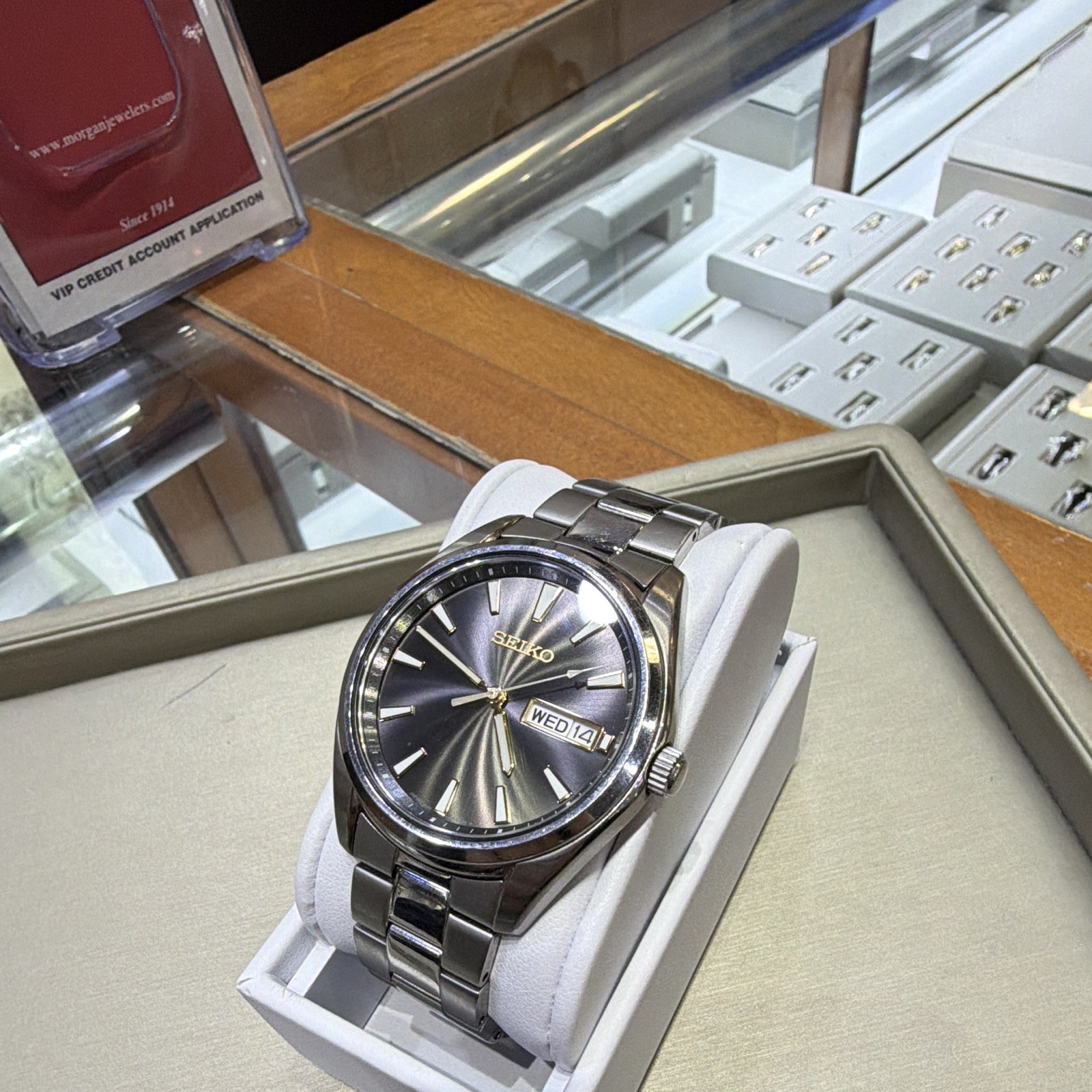 Seiko 5 Men’s Automatic Day/Date Gray Sunburst Dial Silver Steel Bracelet