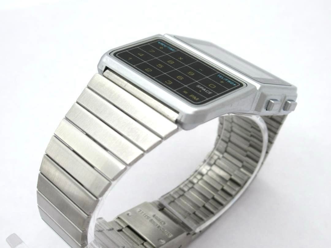 CASIO Data Bank DBC-611 Silver Retro Calculator Watch