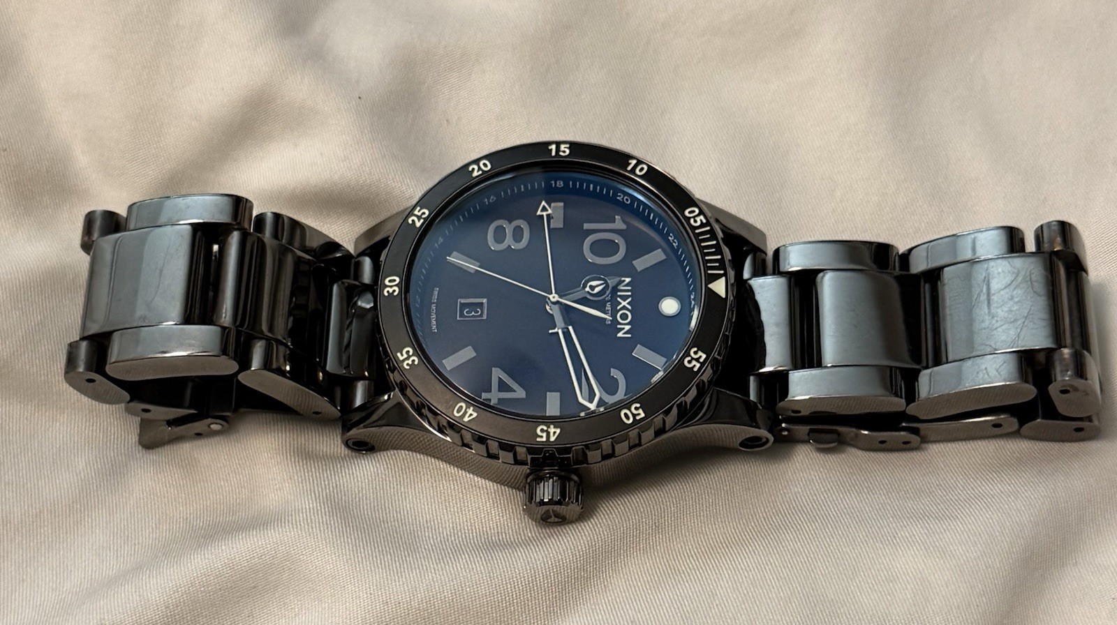 Nixon Diplomat SS Watch Model A2771885