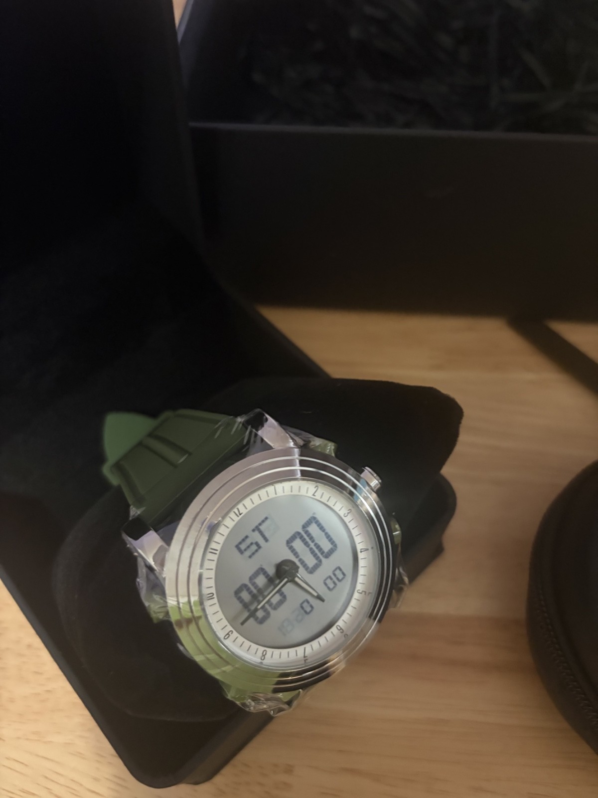Brand New Cortella Watch – Men’s & Women’s – Sports Green LED Digital and Analog