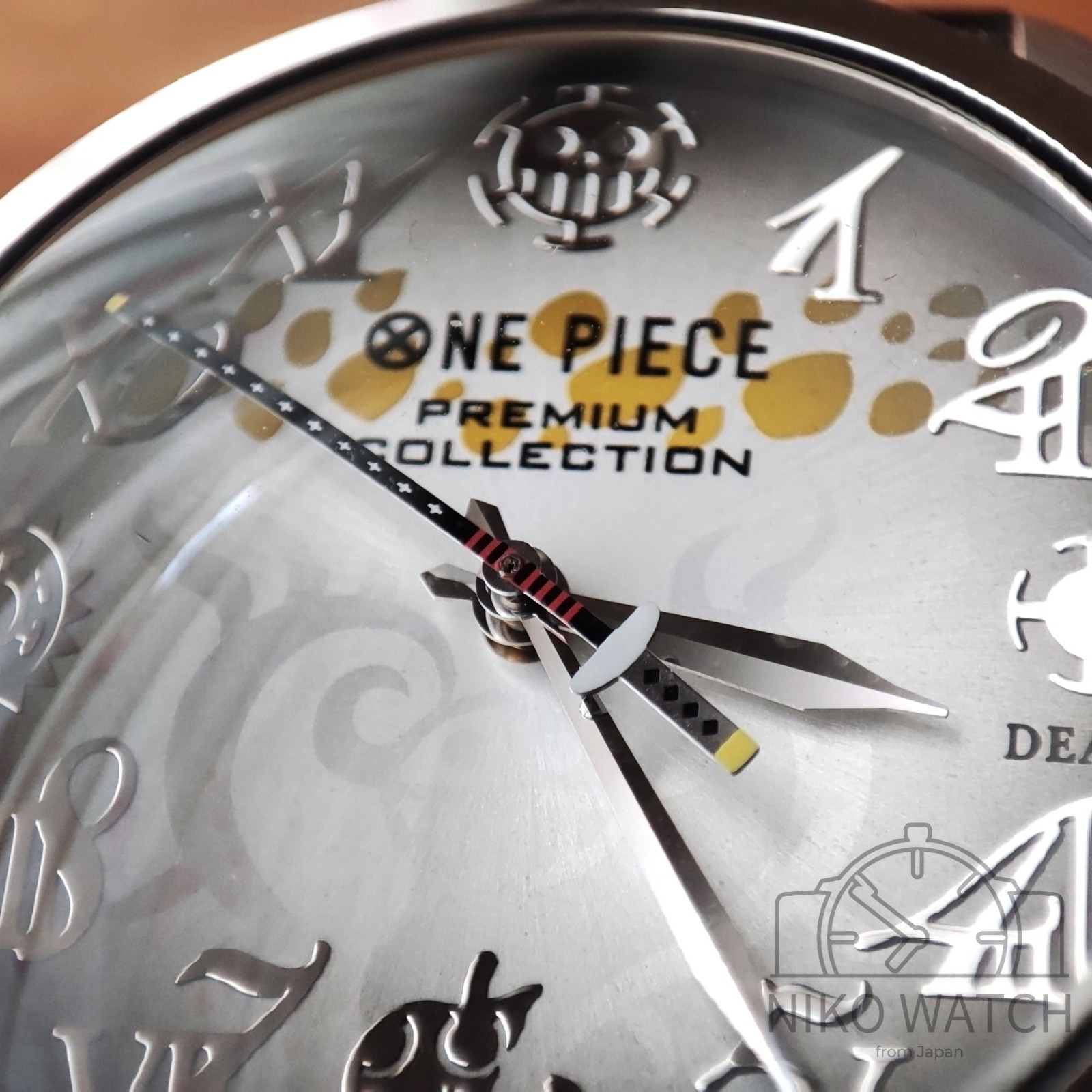 ONE PIECE Trafalgar Law Premium Limited Edition Watch 9999 pcs with Box [Good]