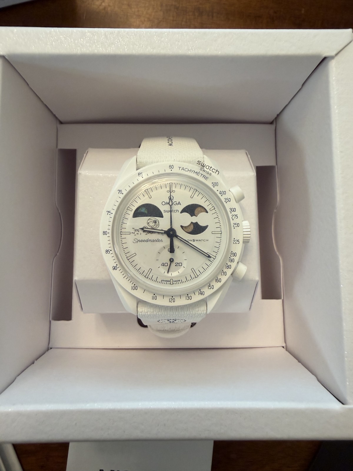 Omega X Swatch, Mission to Earthphase – Moonshine Gold. 100 % AUTHENTIC