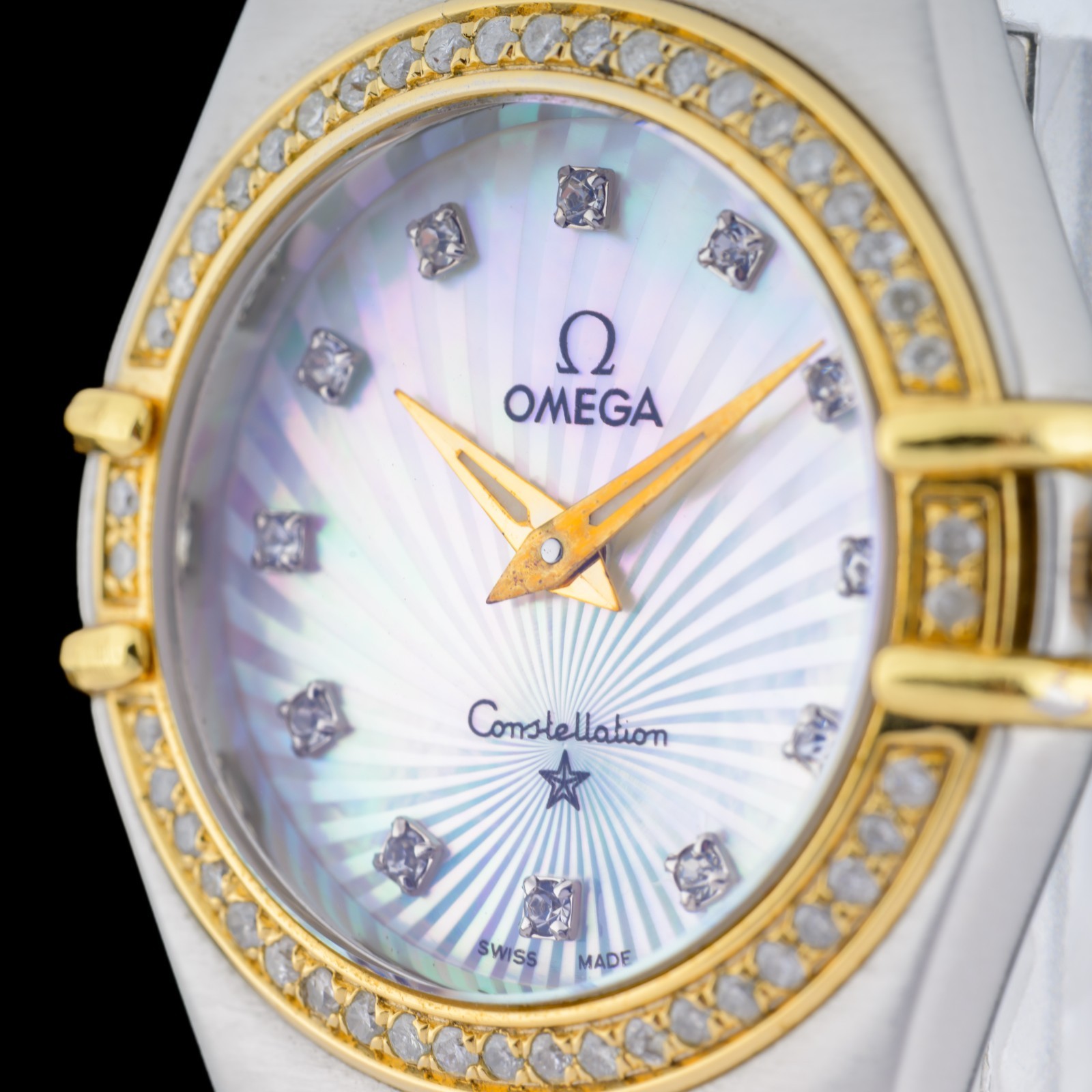 OMEGA Constellation 18k Custom Diamond Dial 23mm Ladies Quartz Watch