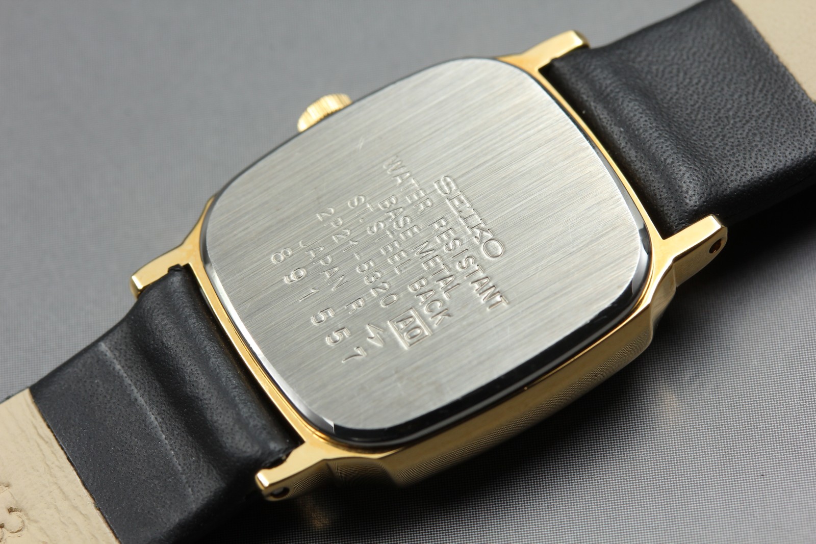 Vintage 1988 Seiko Socie 2P21-5320 SGP Gold Tank Quartz Womens Watch JAPAN