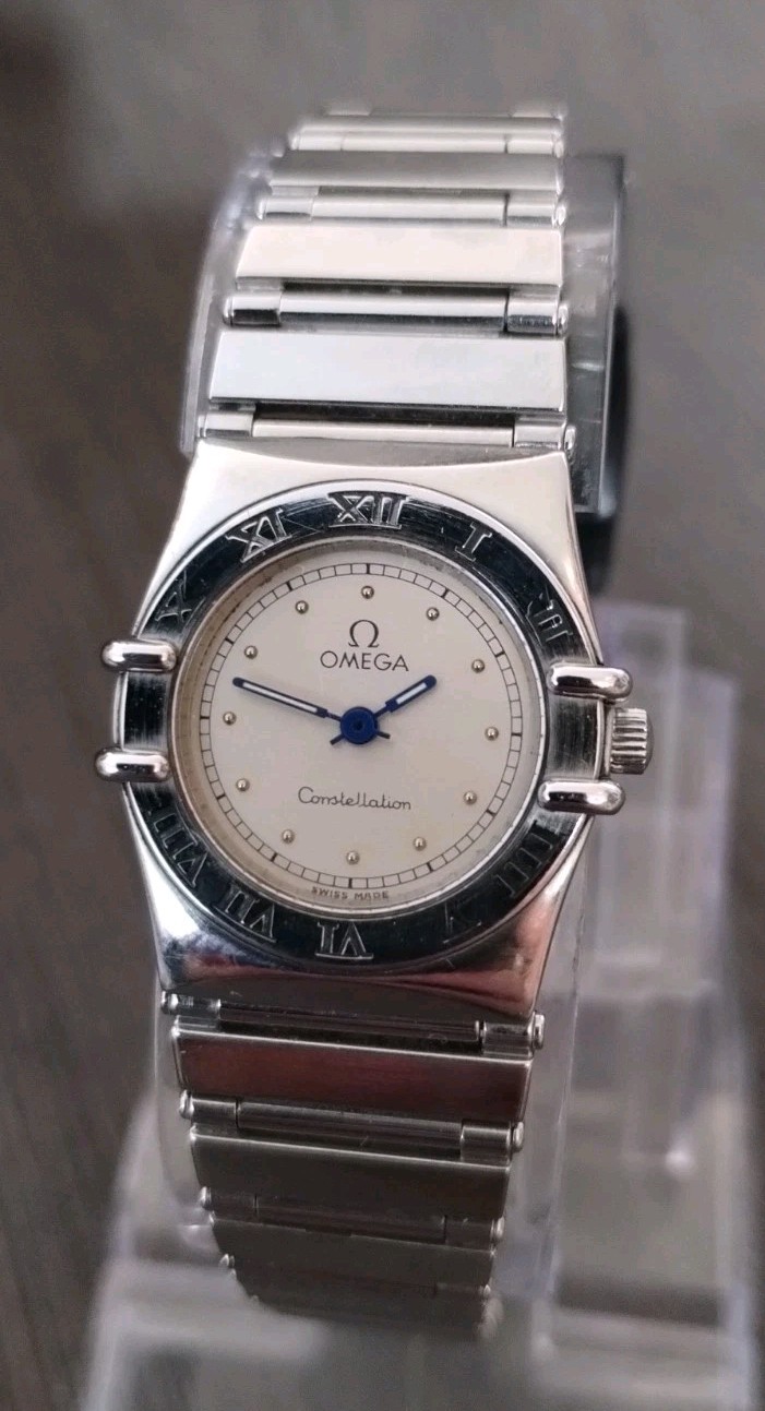 Vintage OMEGA Constellation 23mm Quartz Watch Runs & Keeps Time New Battery NICE