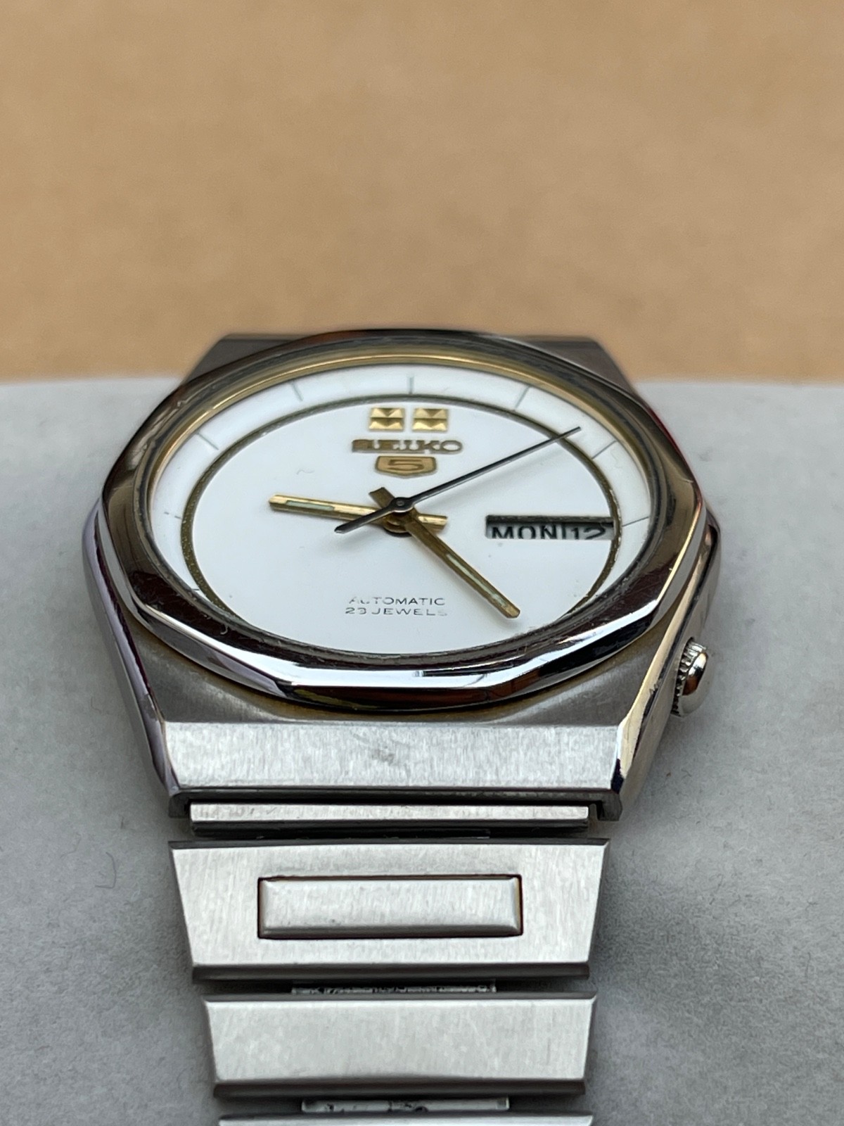 Seiko 5 6309 Vintage Automatic Day-Date 23 Jewels Japan Men’s Watch