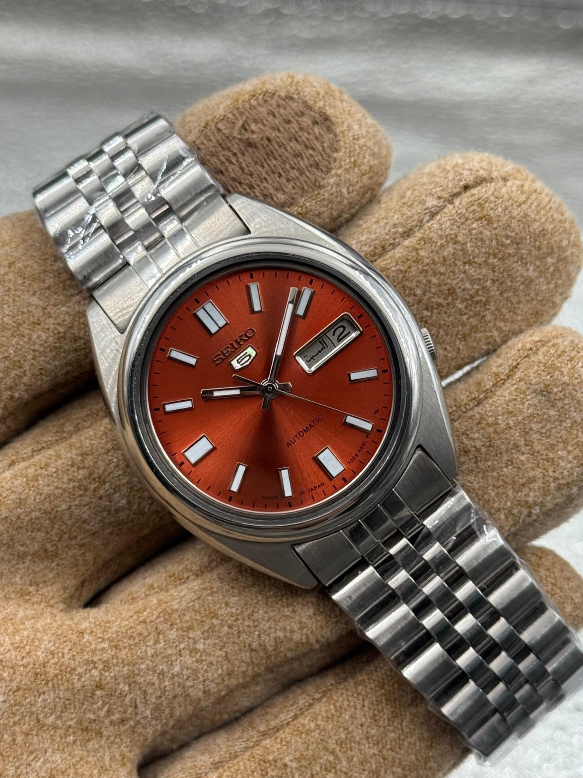 Vintage Seiko 5 Automatic Men Stainless Steel Day Date Wristwatch